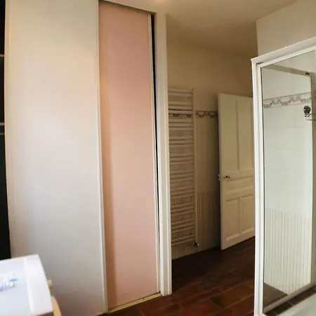 Apartment Les Acacias - 2 Bedrooms 70 Sqm *